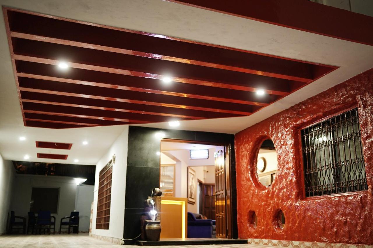 Diamond Lodge Karachi Eksteriør billede