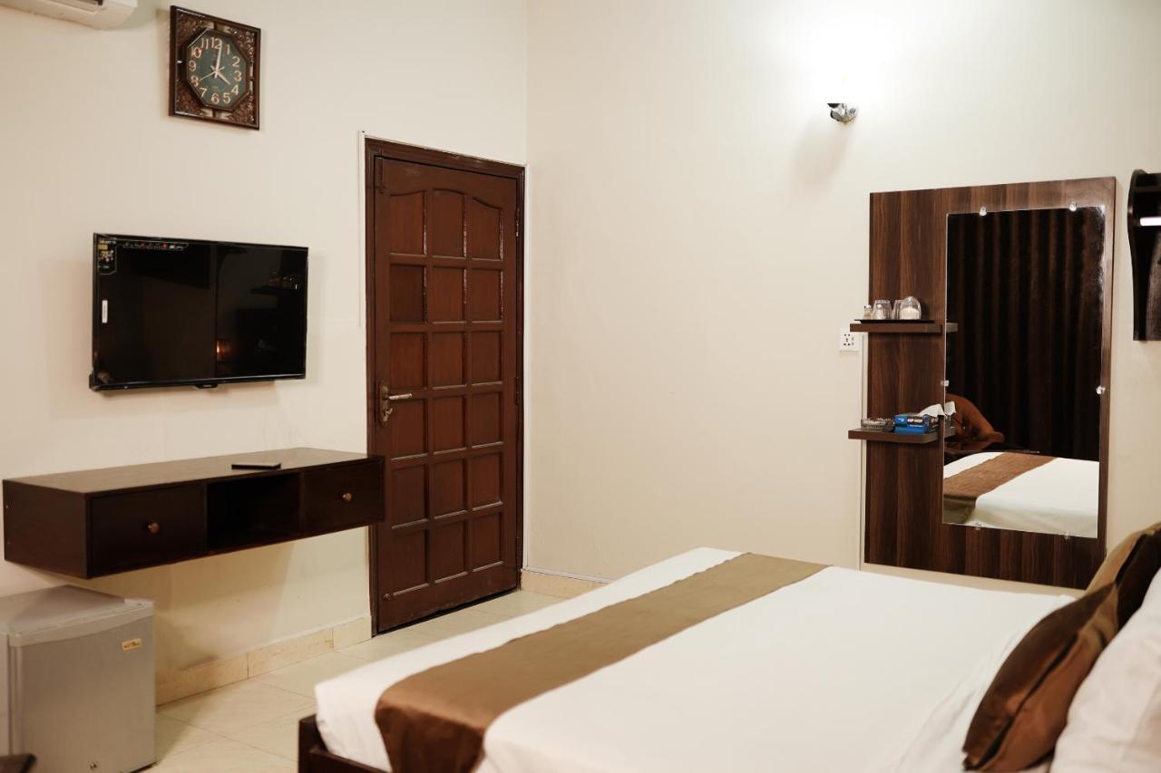 Diamond Lodge Karachi Eksteriør billede