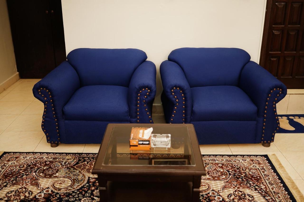 Diamond Lodge Karachi Eksteriør billede