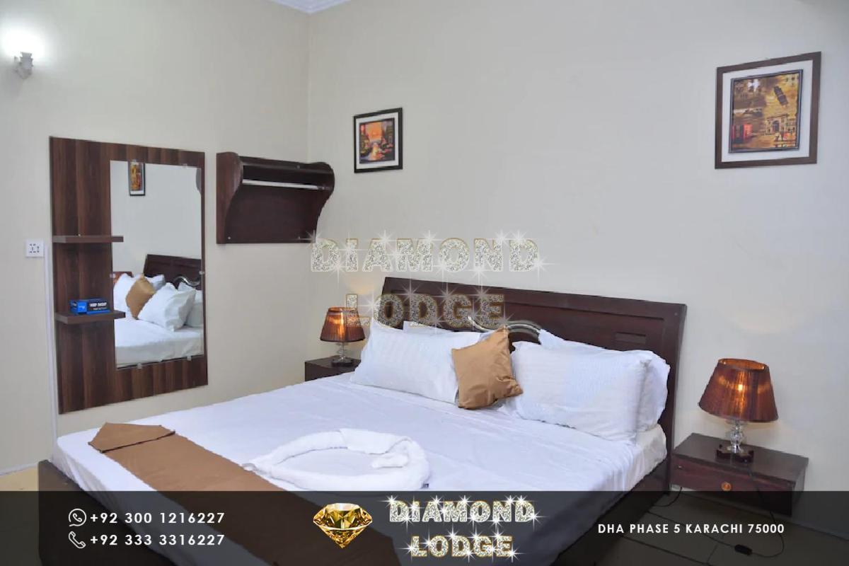 Diamond Lodge Karachi Eksteriør billede